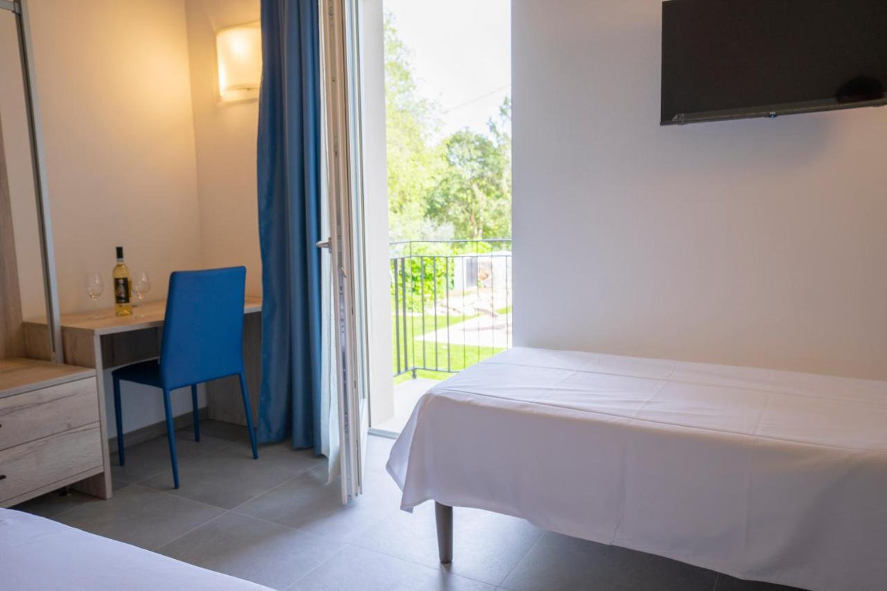 Ripassoqui Hotel Custoza Bagian luar foto