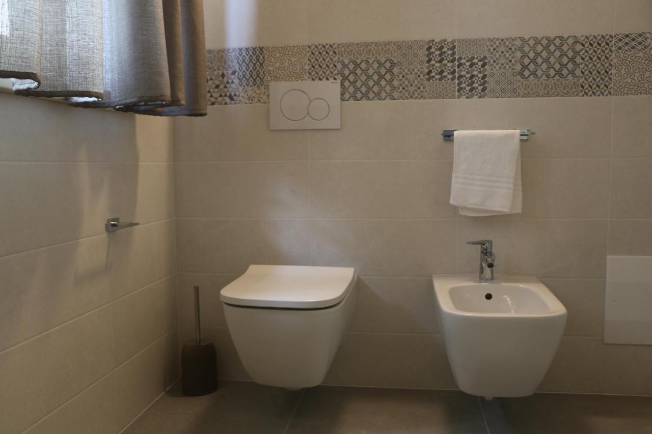 Ripassoqui Hotel Custoza Bagian luar foto